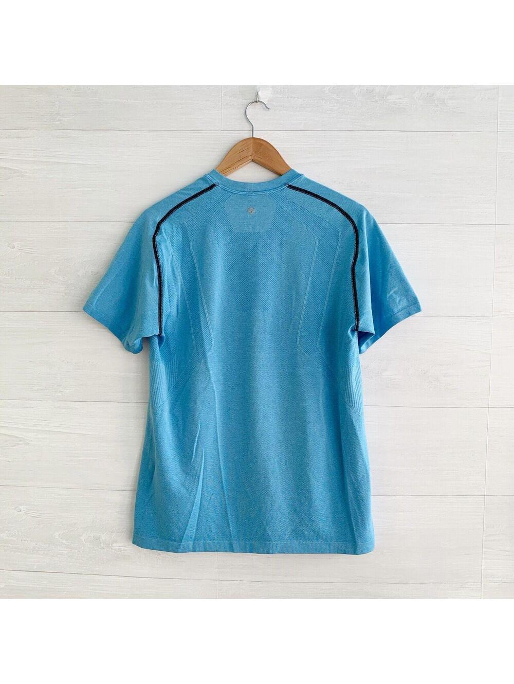 Lululemon Metal Vent Tech Blue Short Sleeve Shirt Mens M Running Training